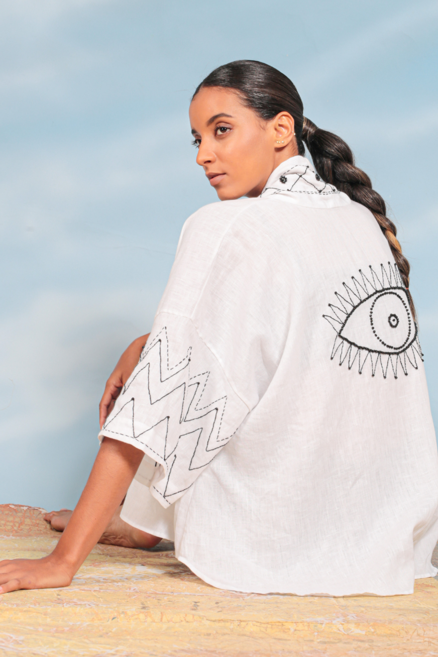Kimono de Linho Bordado Olho Grego