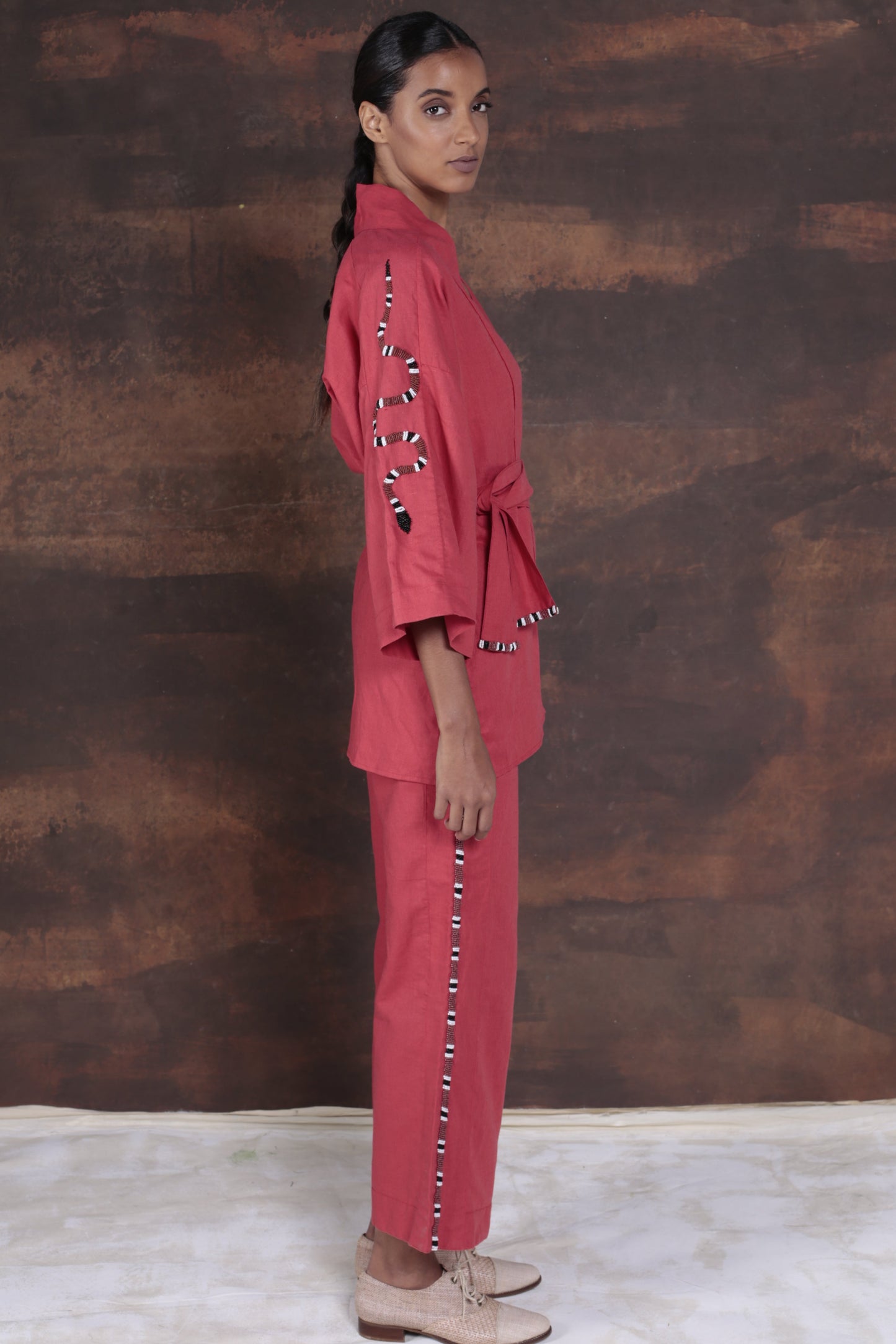 Kimono de Linho Bordado Snake Pitanga
