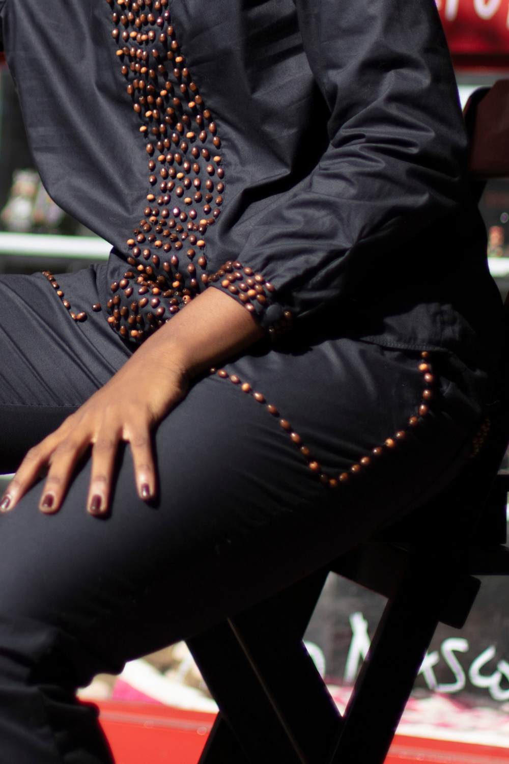 Calça de Algodão Bordada Grãos