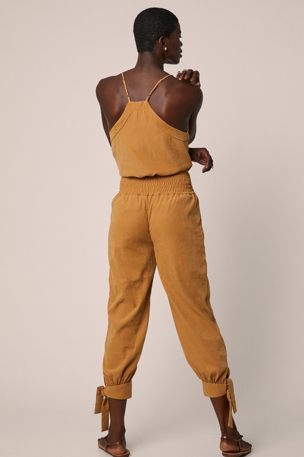 Calça Vic Camelo