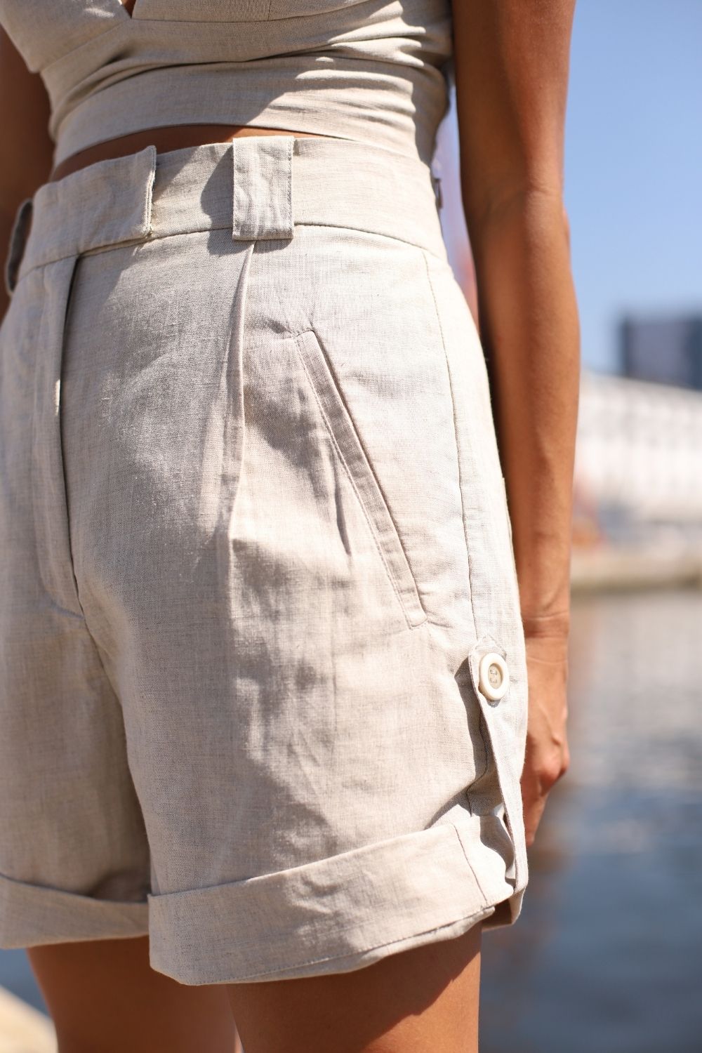 Short de linho Celine Cru
