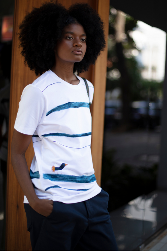 Camiseta pintada à mão Pássaro