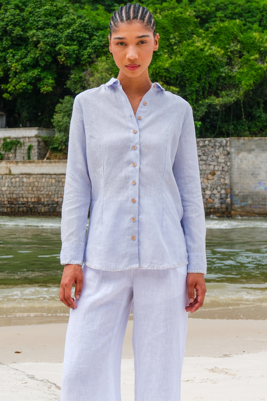Camisa de Linho Bordada Constelação Azul Lavanda